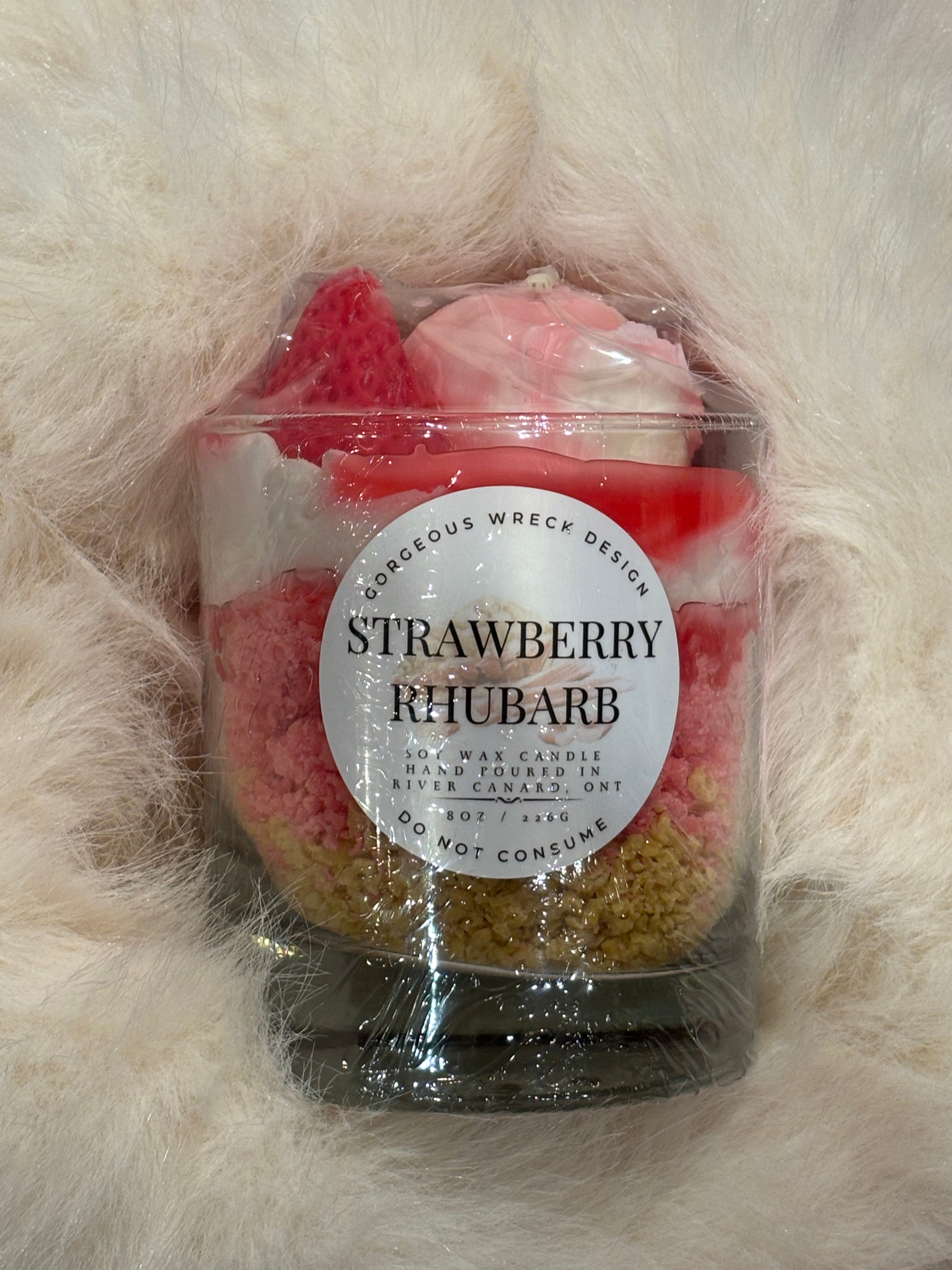 STRAWBERRY RHUBARB CANDLE