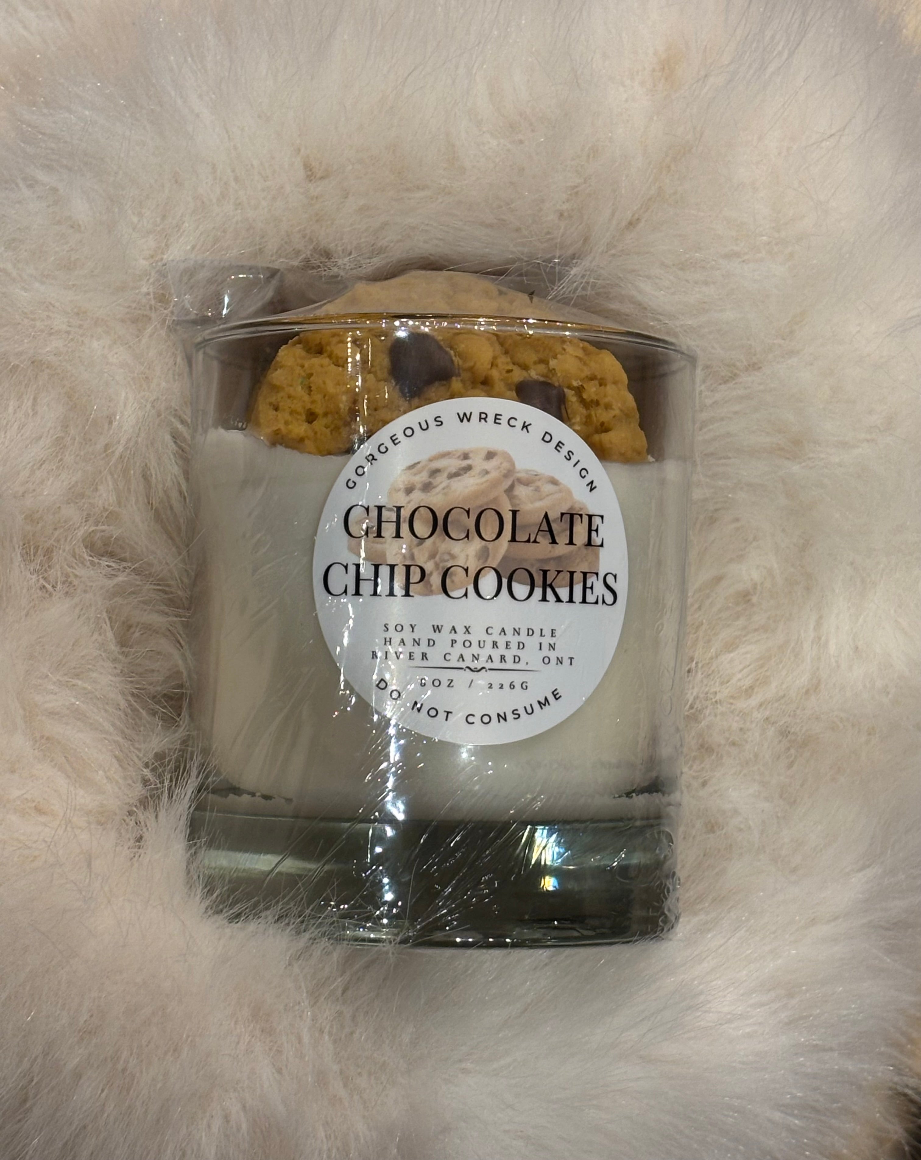 CHOCOLATE CHIP COOKIE CANDLE