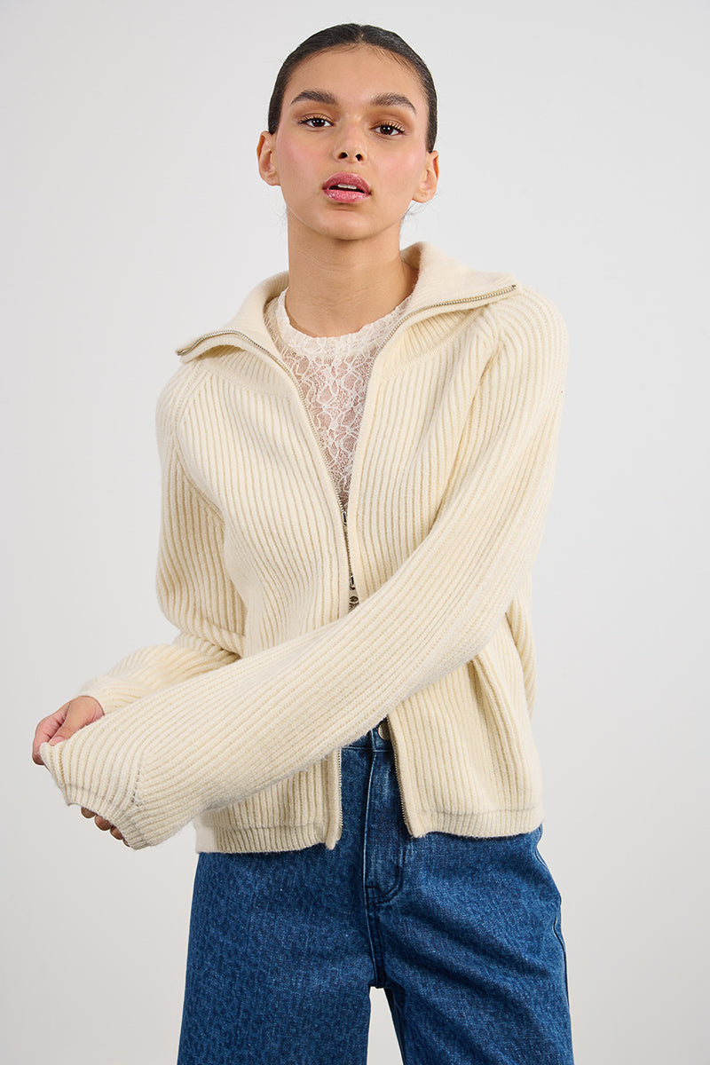 MOLLY BRACKEN RIBBED ZIP CARDI