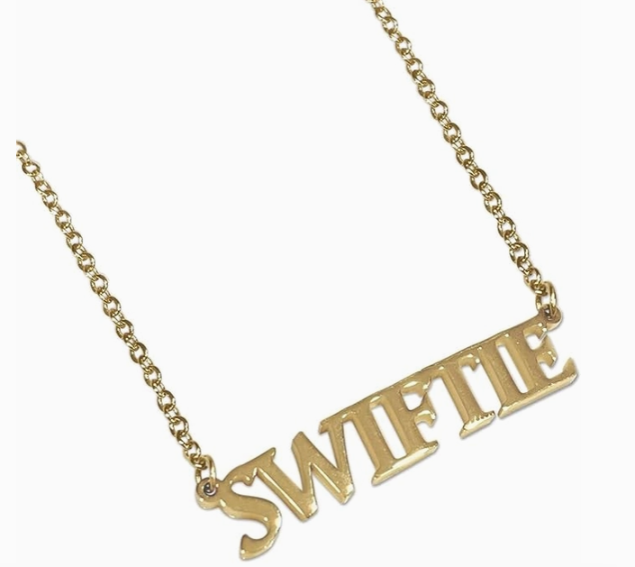 SWIFTIE PENDANT NECKLACE