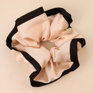 SATIN SCRUNCHIE