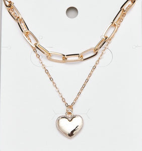 HEART & CHAINS NECKLACE