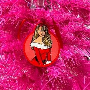 MARIAH ORNAMENT