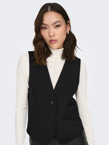 MILIAN FITTED VEST