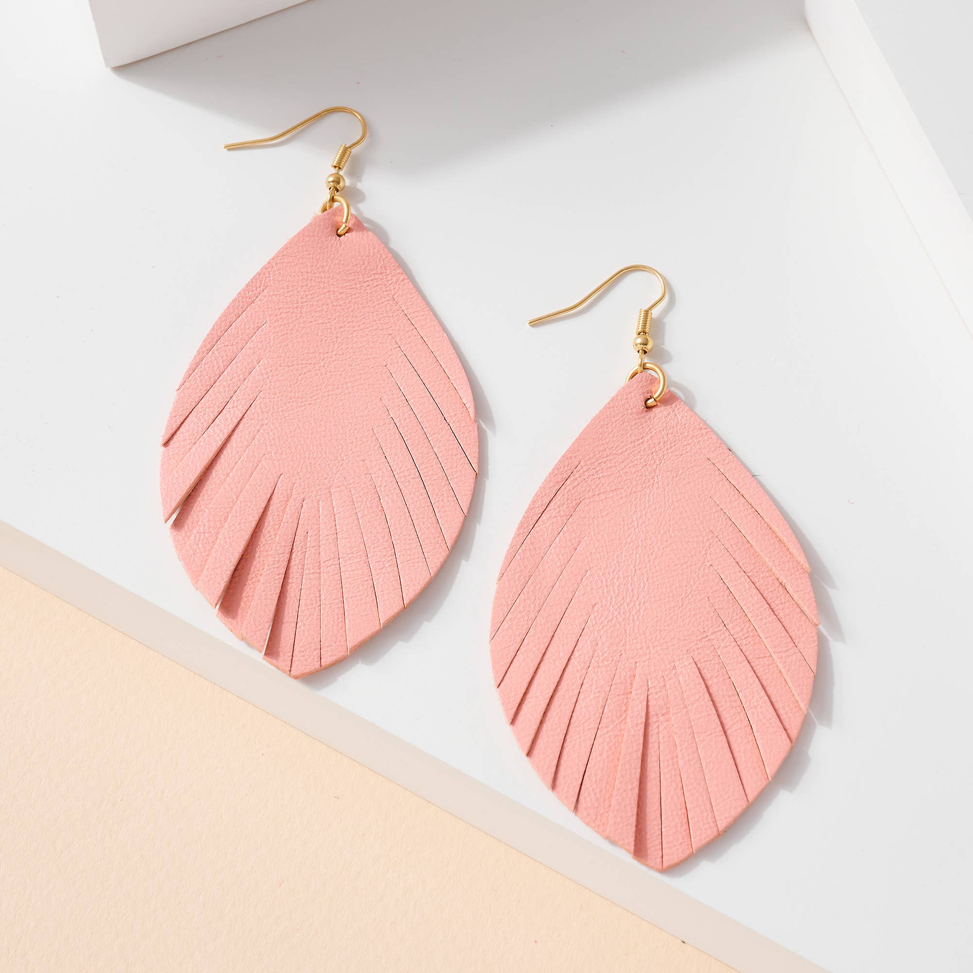 LEATHER FEATHER EARRINGS