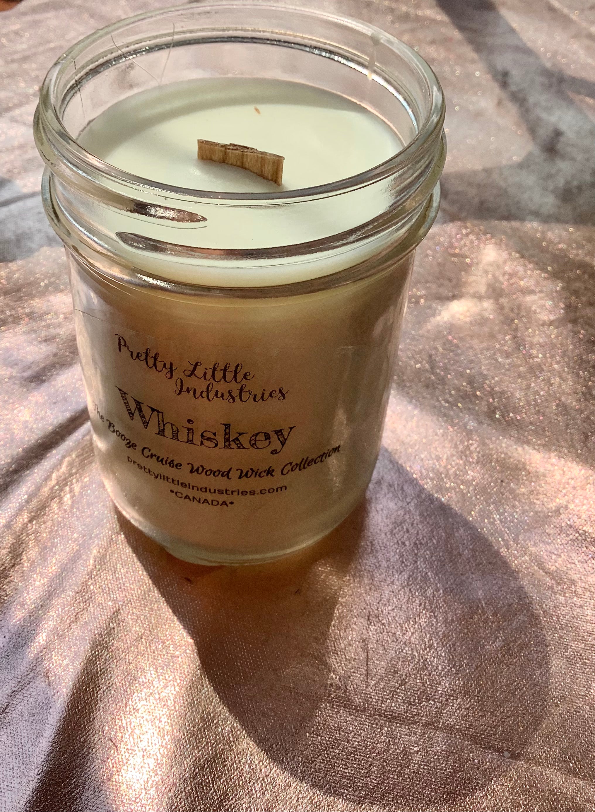 WOOD WICK CANDLE